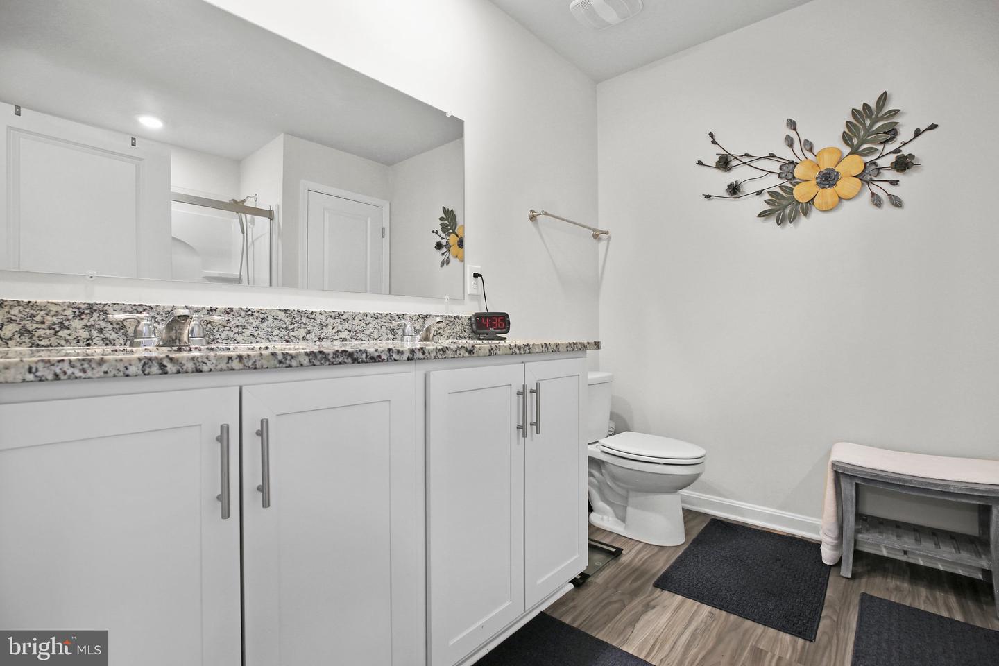 7403 Jake Ct