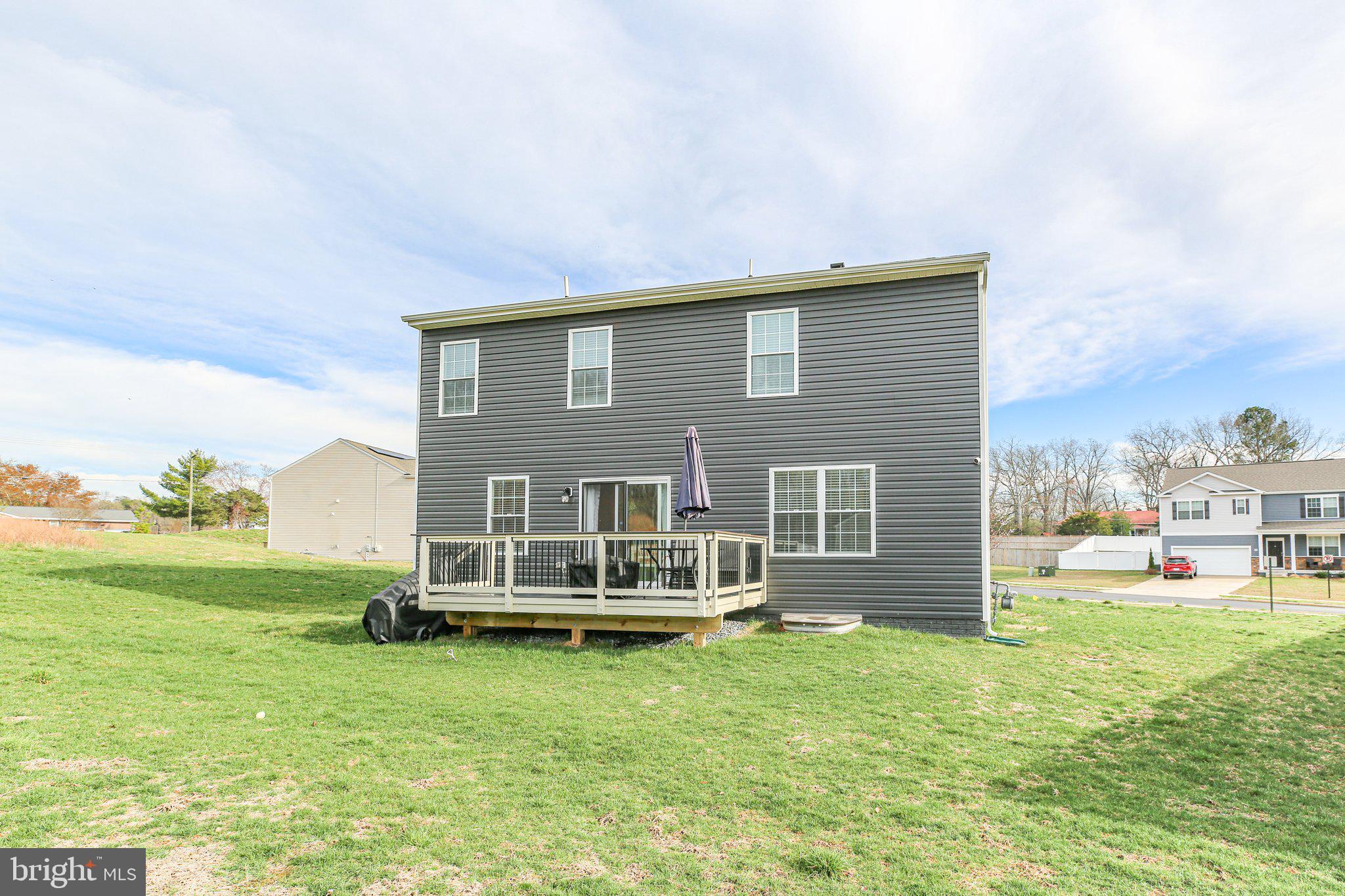 7403 Jake Ct