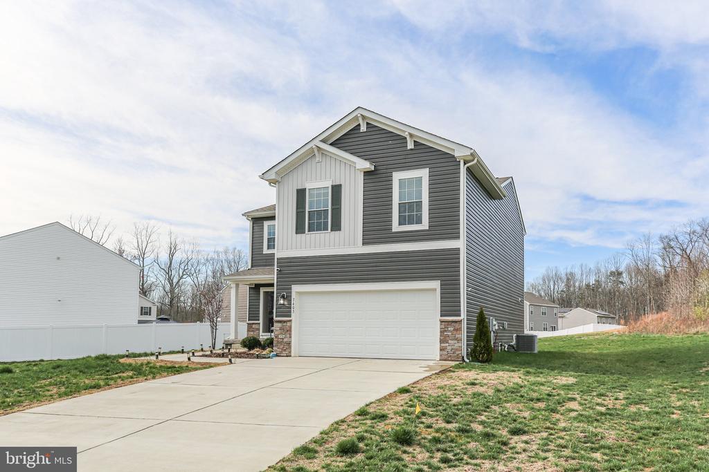 7403 Jake Ct