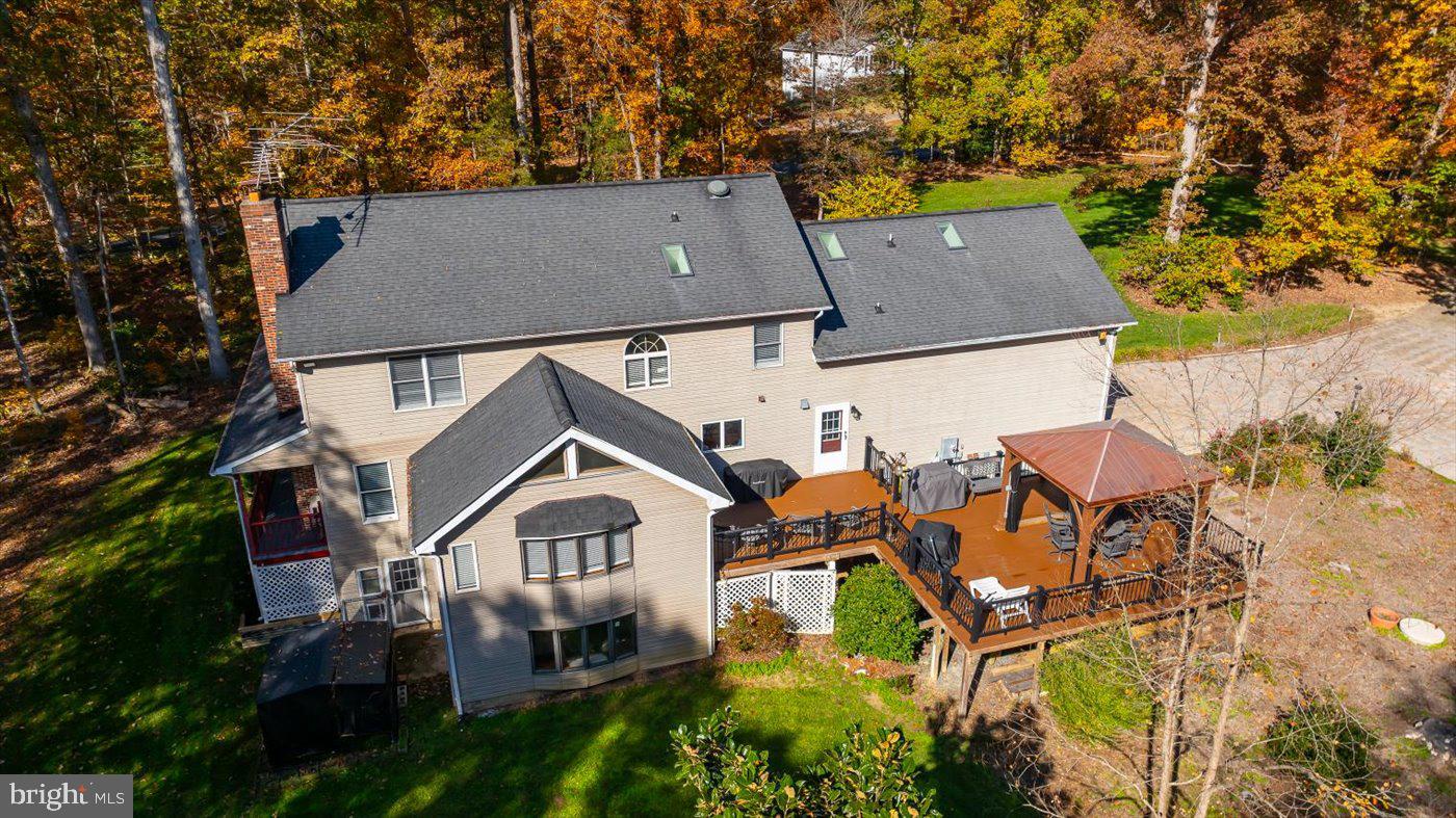 13301 Golden Oaks Dr