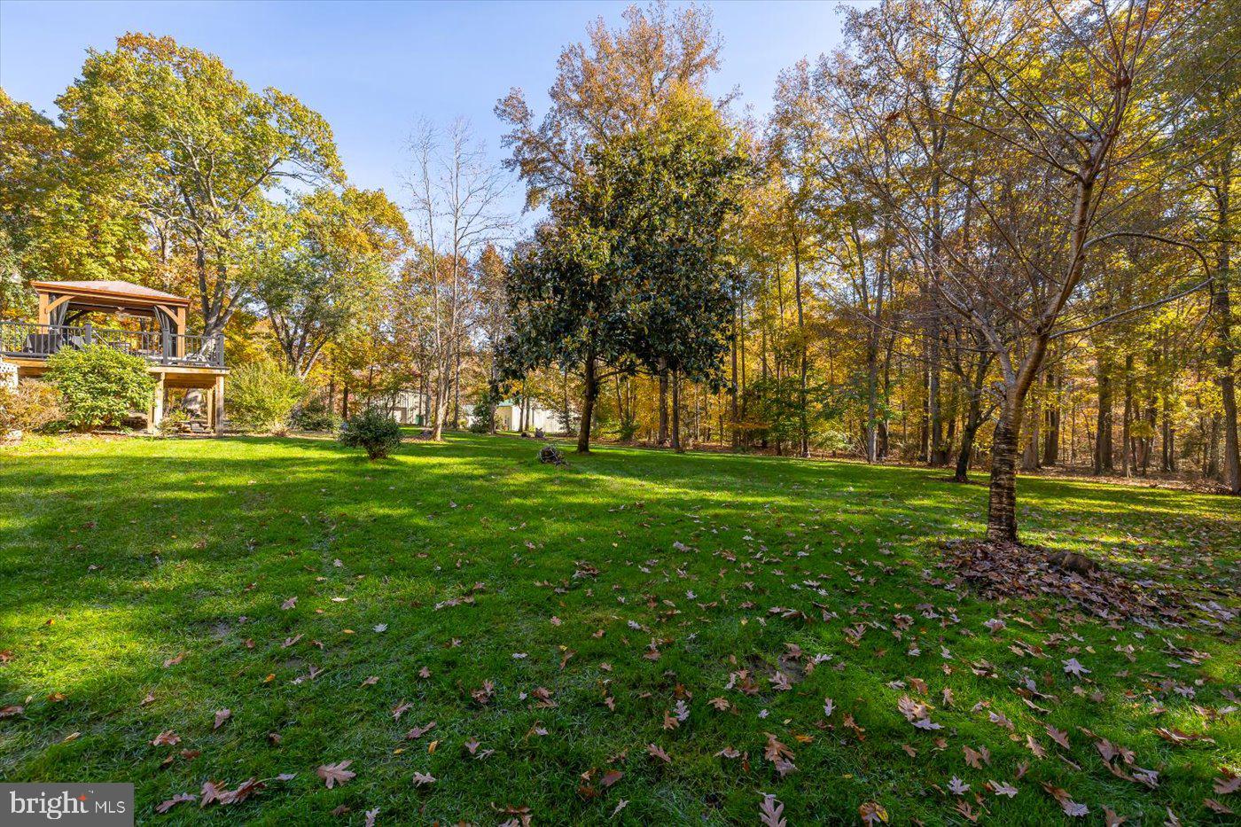 13301 Golden Oaks Dr