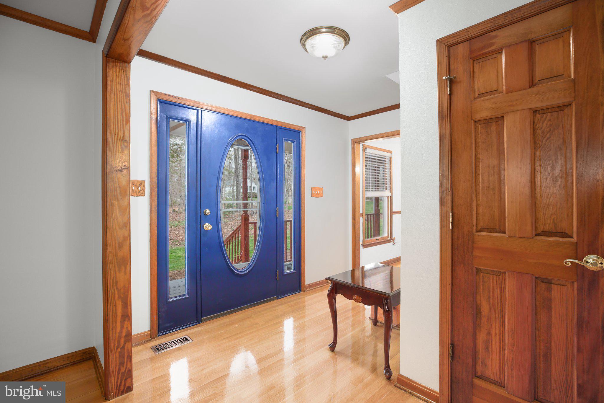 13301 Golden Oaks Dr