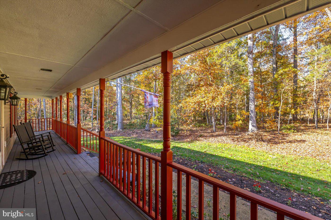 13301 Golden Oaks Dr