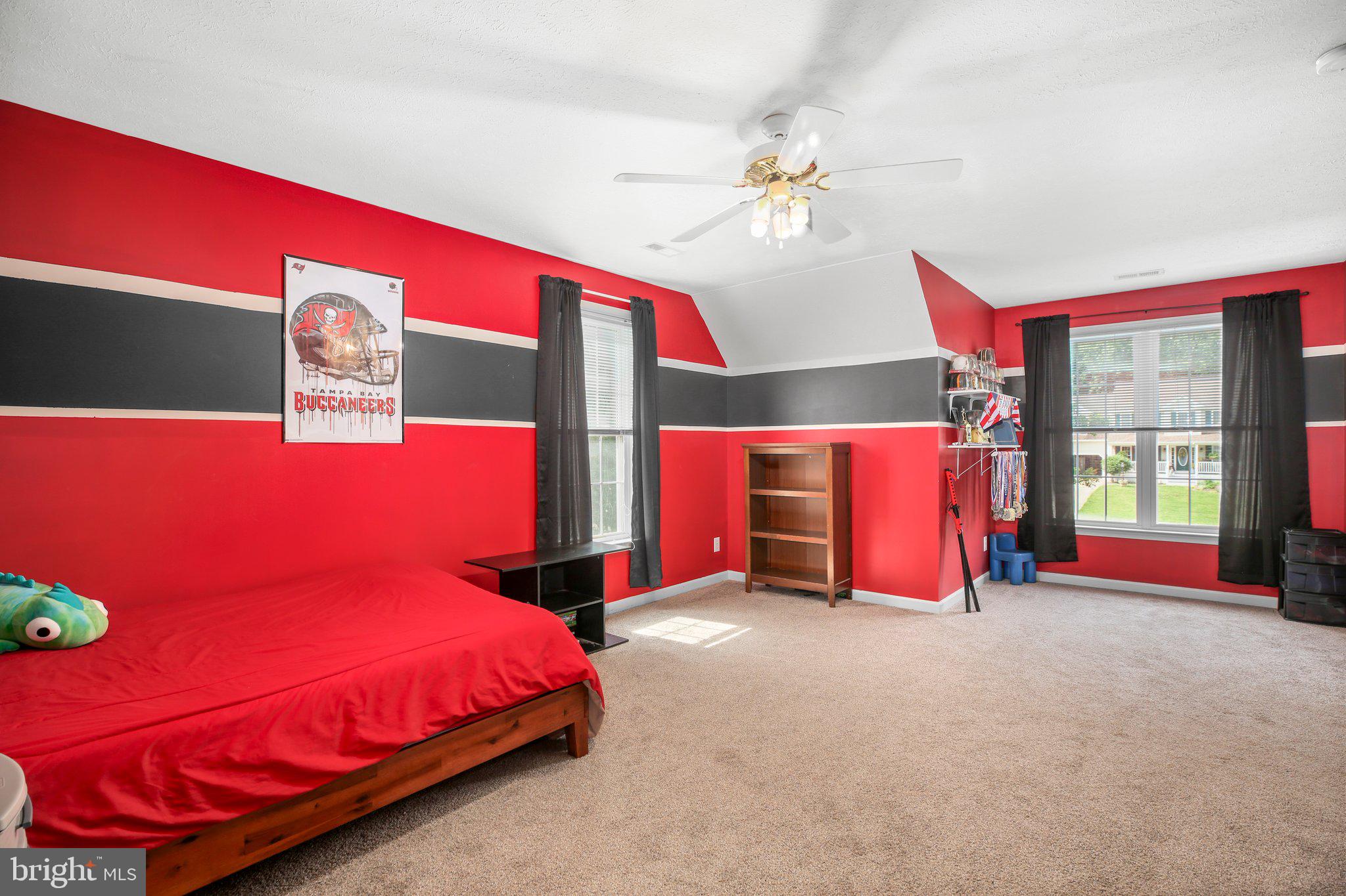 12004 Kingswood Blvd