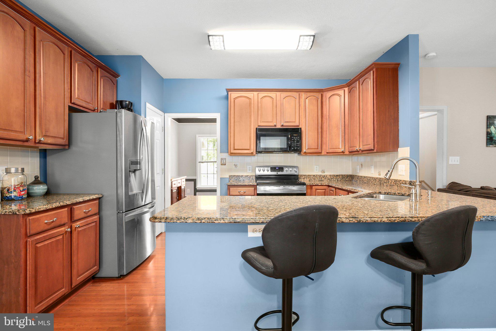 12004 Kingswood Blvd