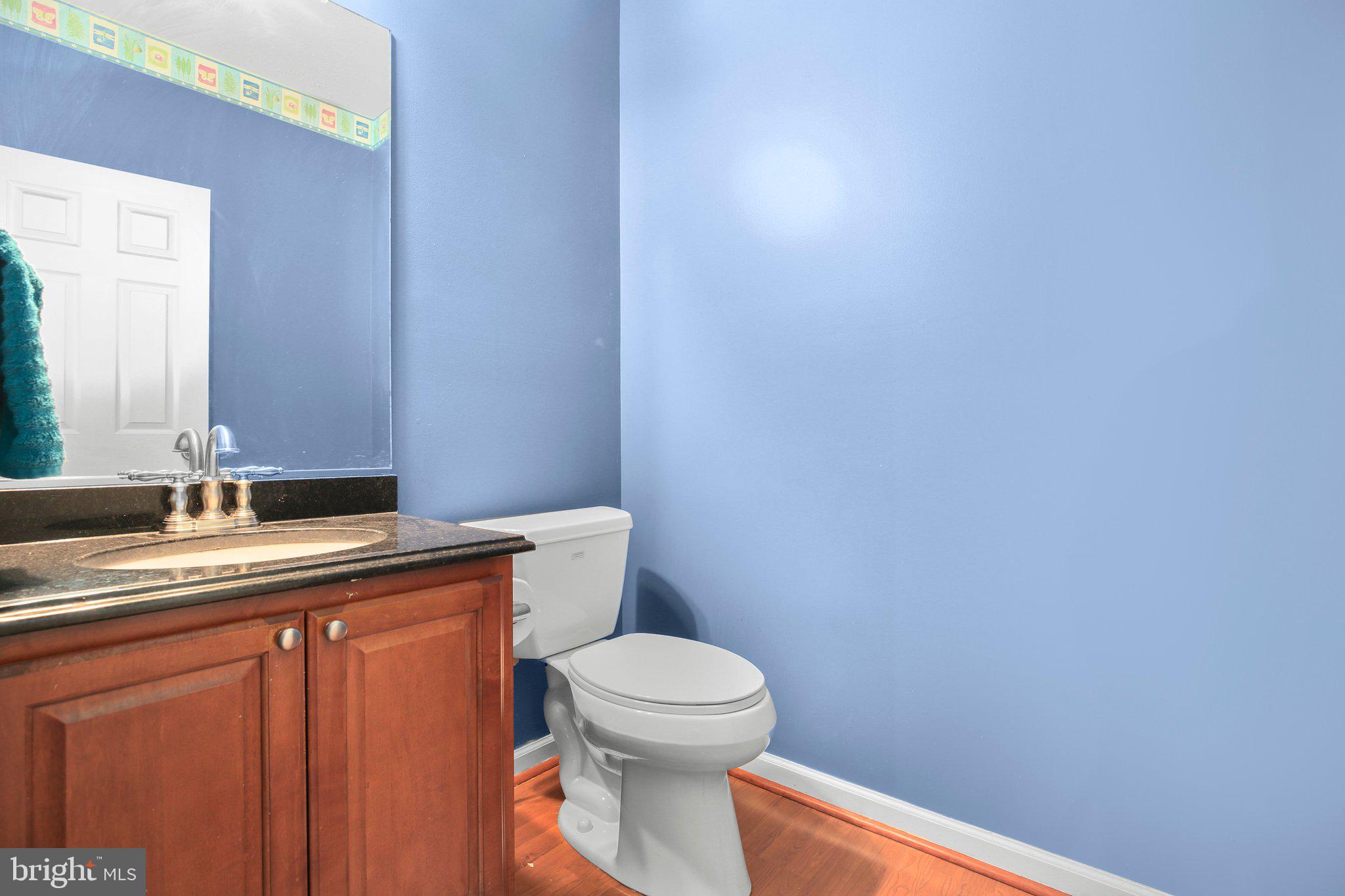 12004 Kingswood Blvd