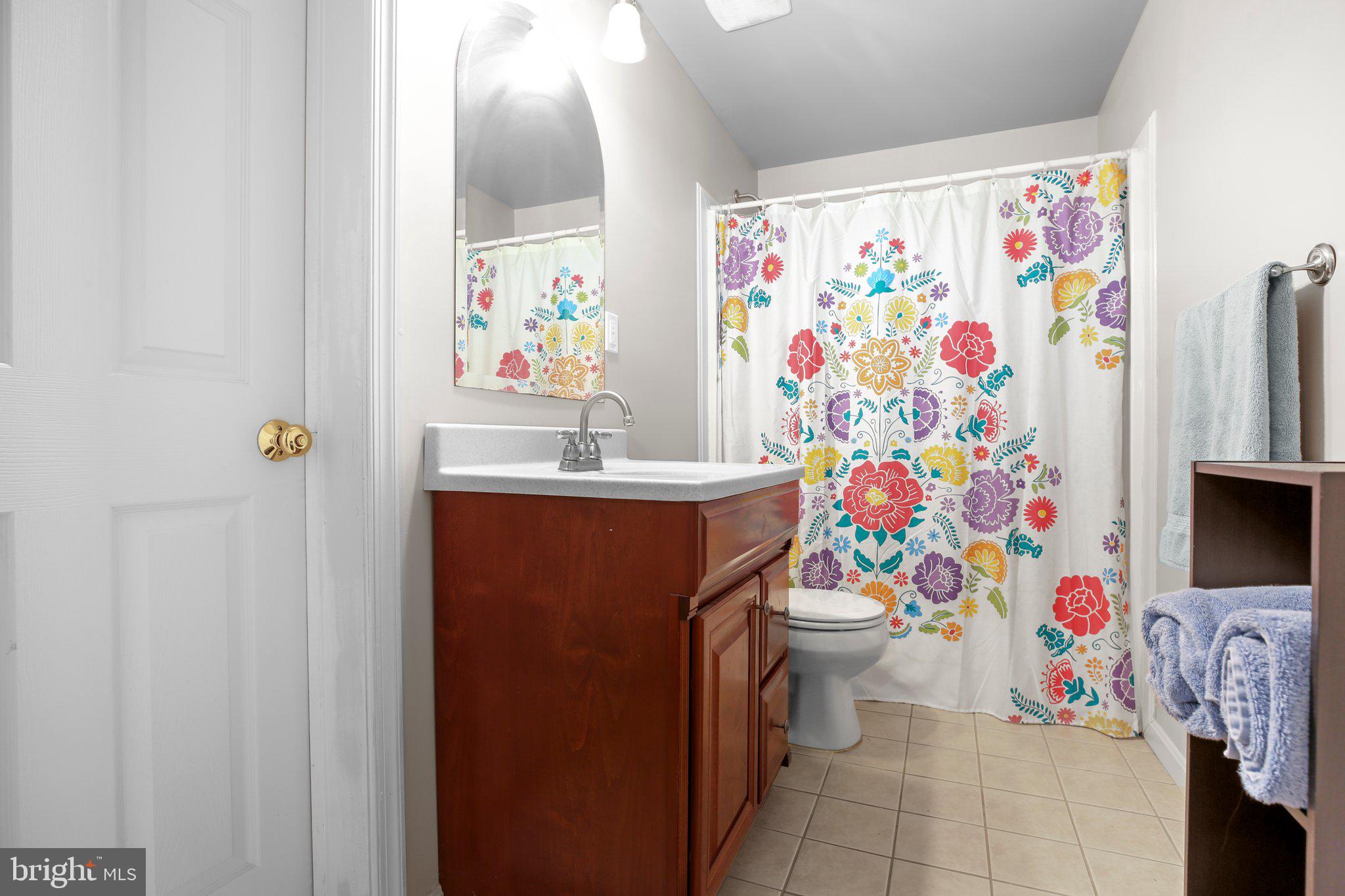 12004 Kingswood Blvd