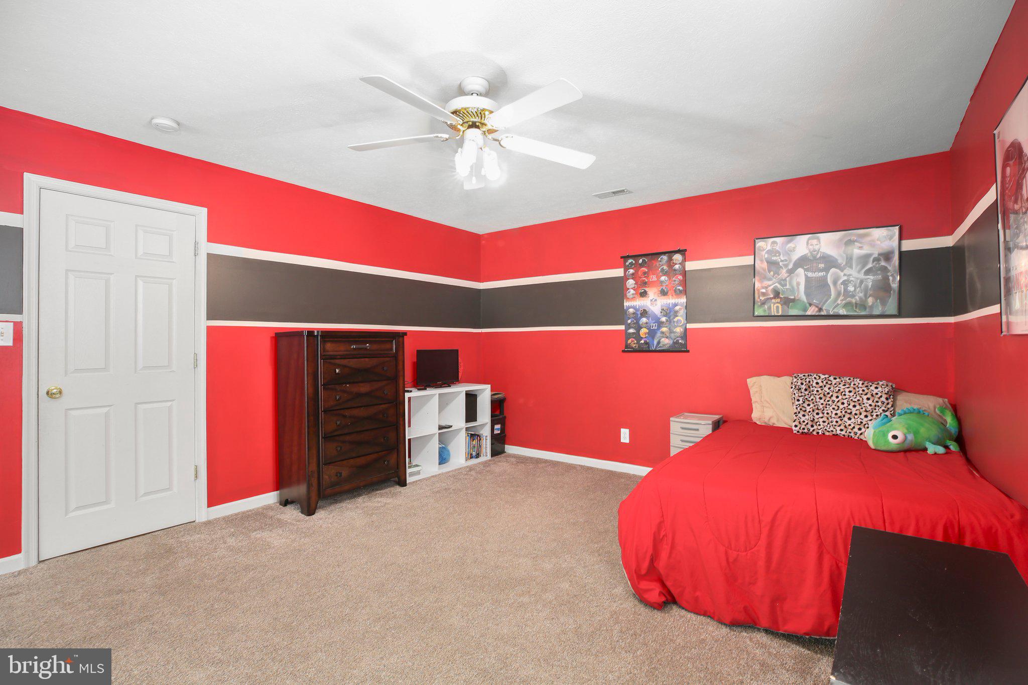 12004 Kingswood Blvd