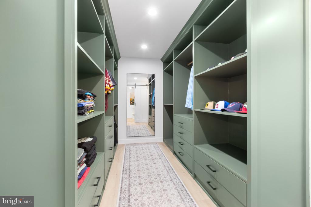 11608 Brian Dr