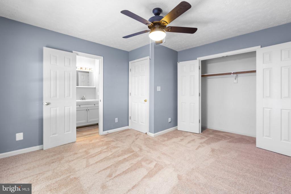11608 Brian Dr