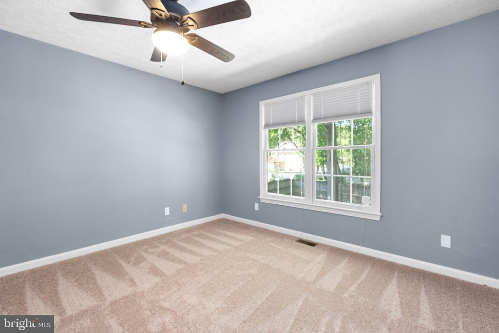 11608 Brian Dr