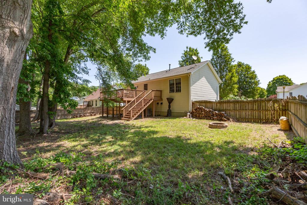 11608 Brian Dr
