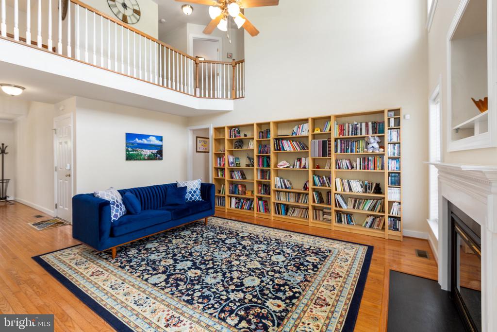 10707 Tricia Pl