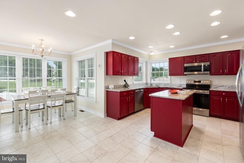 10707 Tricia Pl
