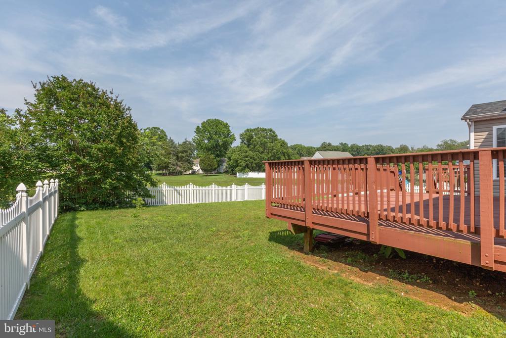 10707 Tricia Pl