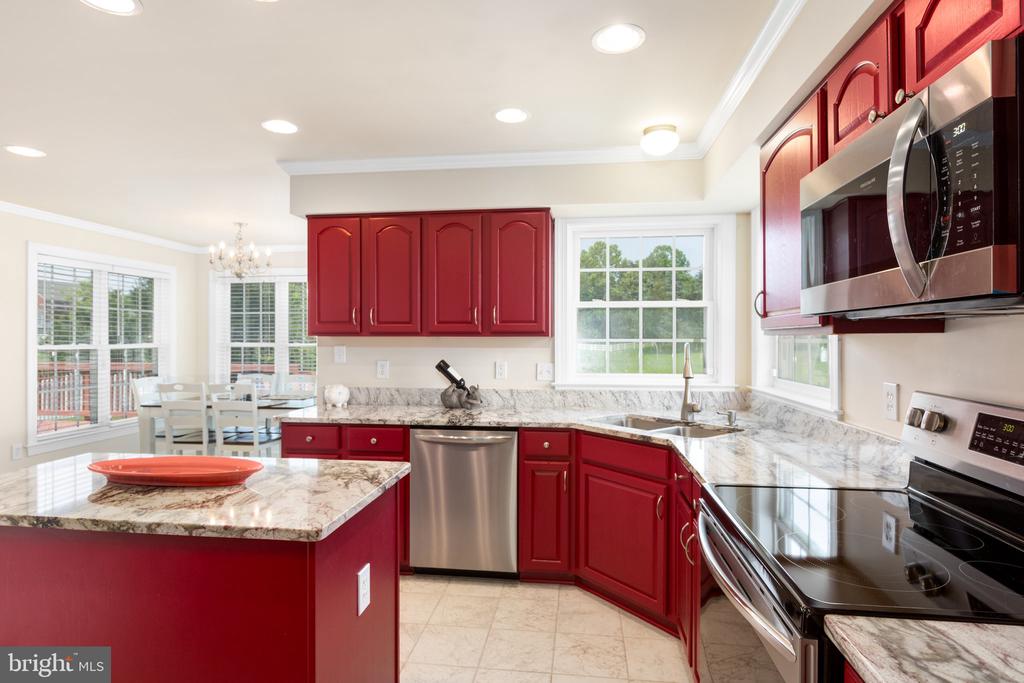 10707 Tricia Pl