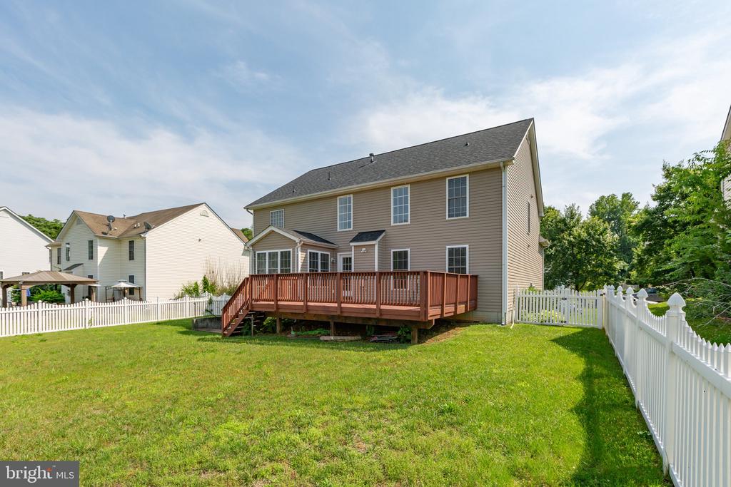 10707 Tricia Pl
