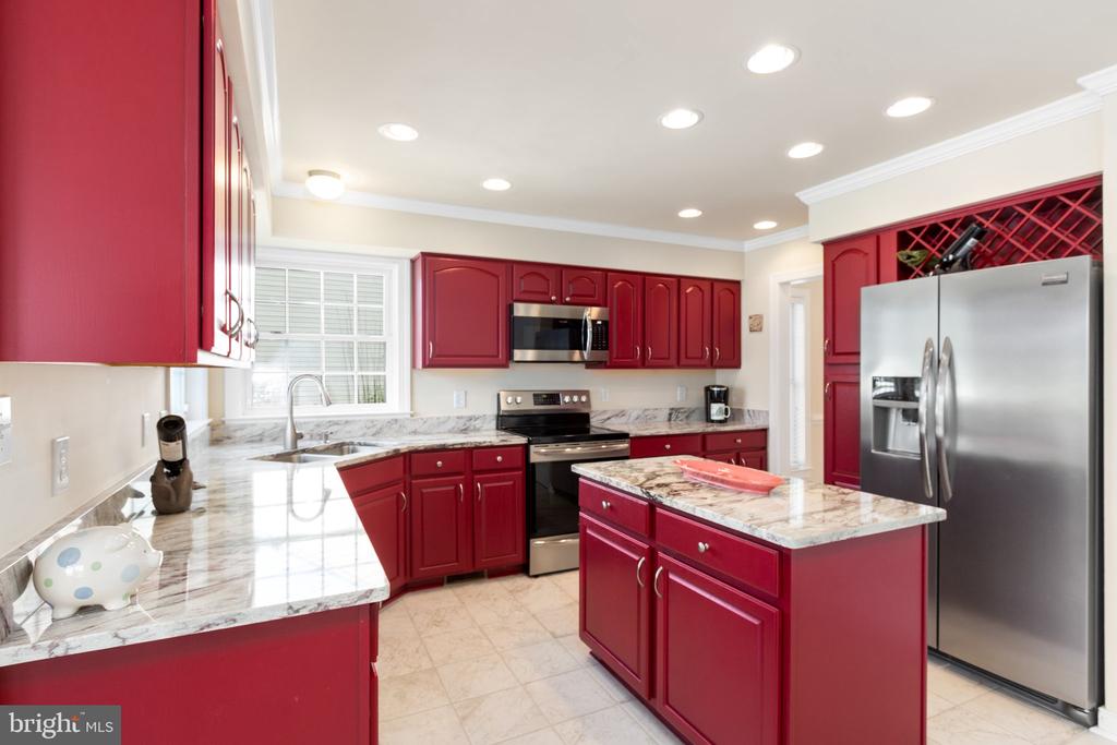 10707 Tricia Pl