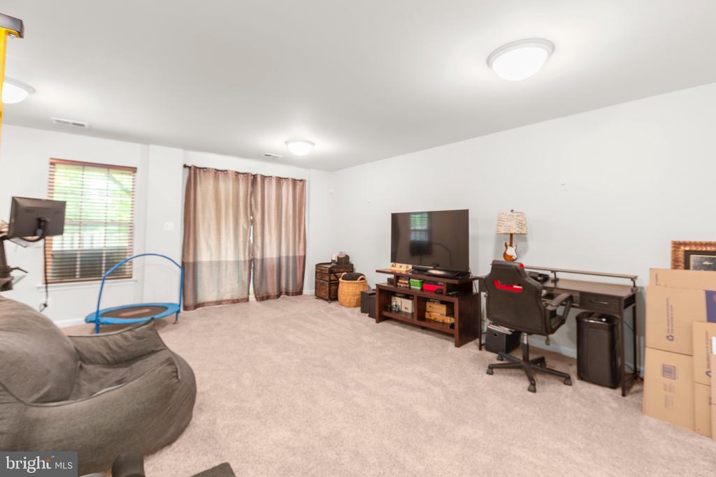 4556 Alliance Way