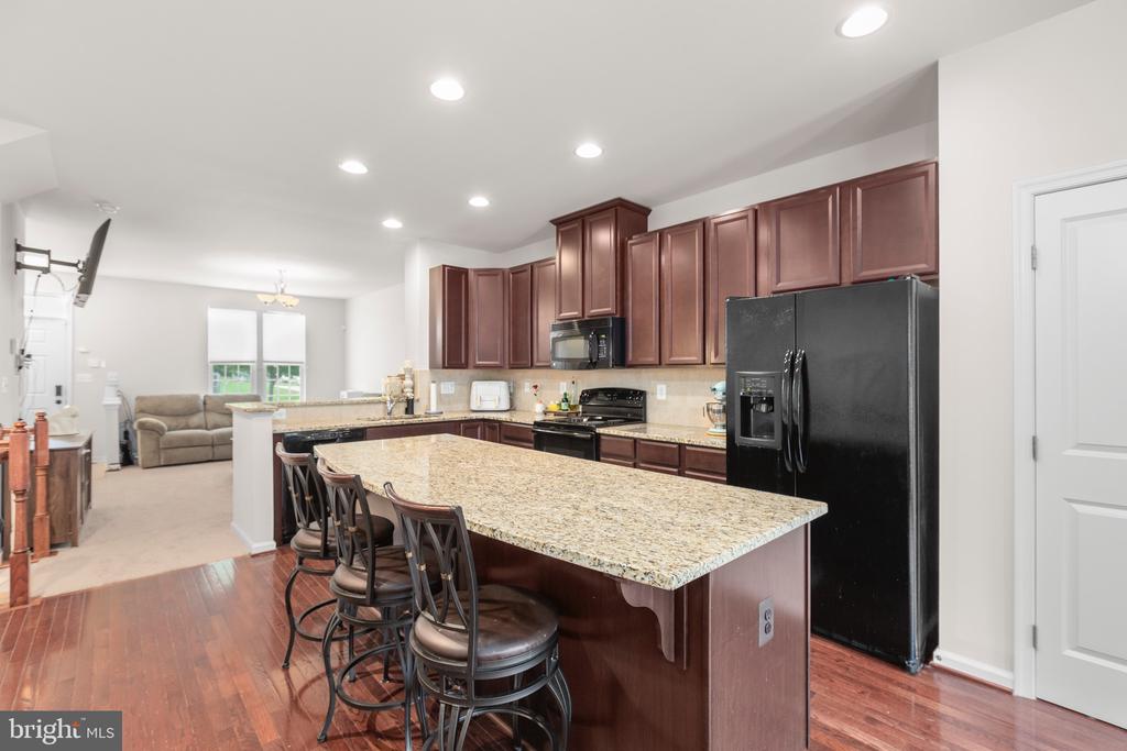 4556 Alliance Way