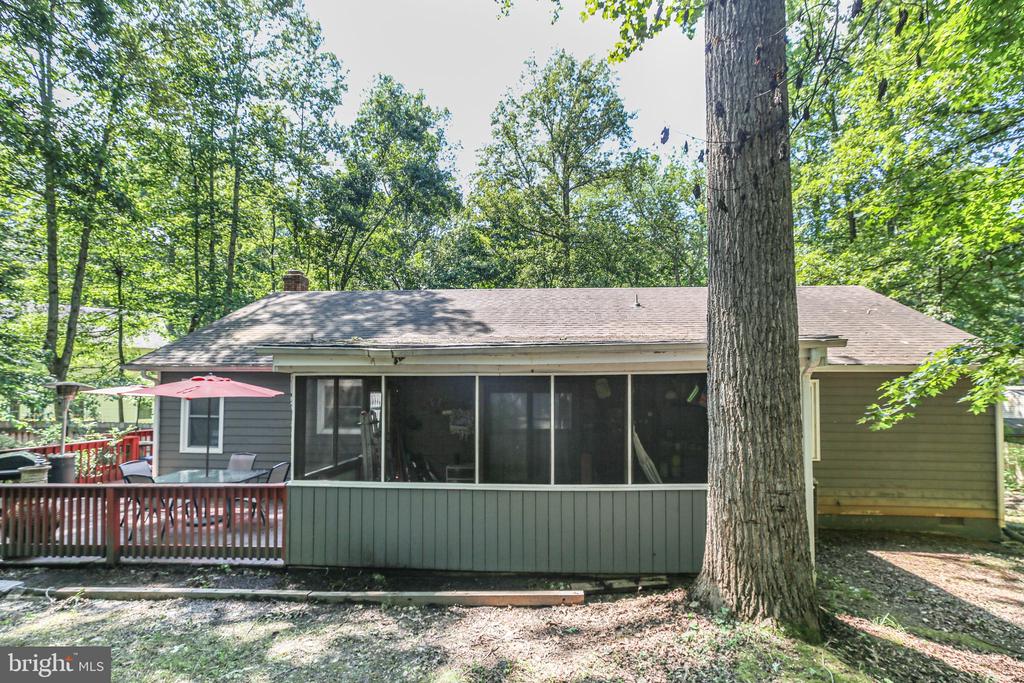 12803 Lee Lake Dr