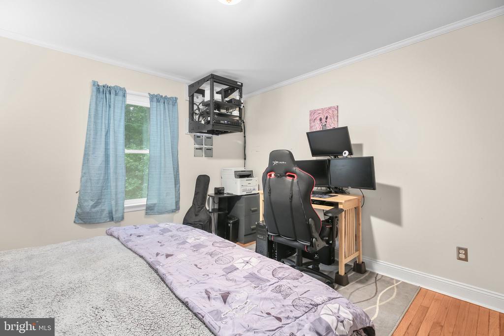 12803 Lee Lake Dr