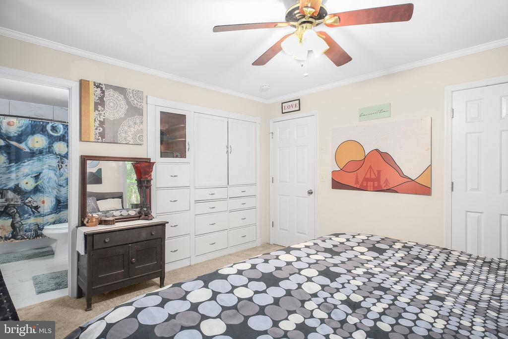 12803 Lee Lake Dr