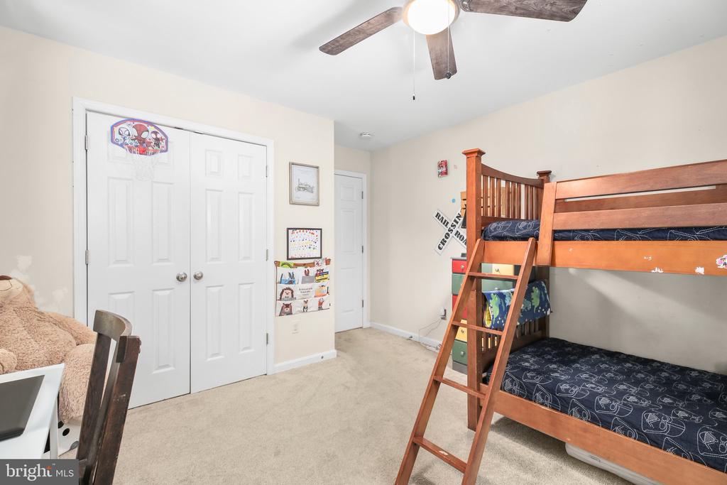 12803 Lee Lake Dr