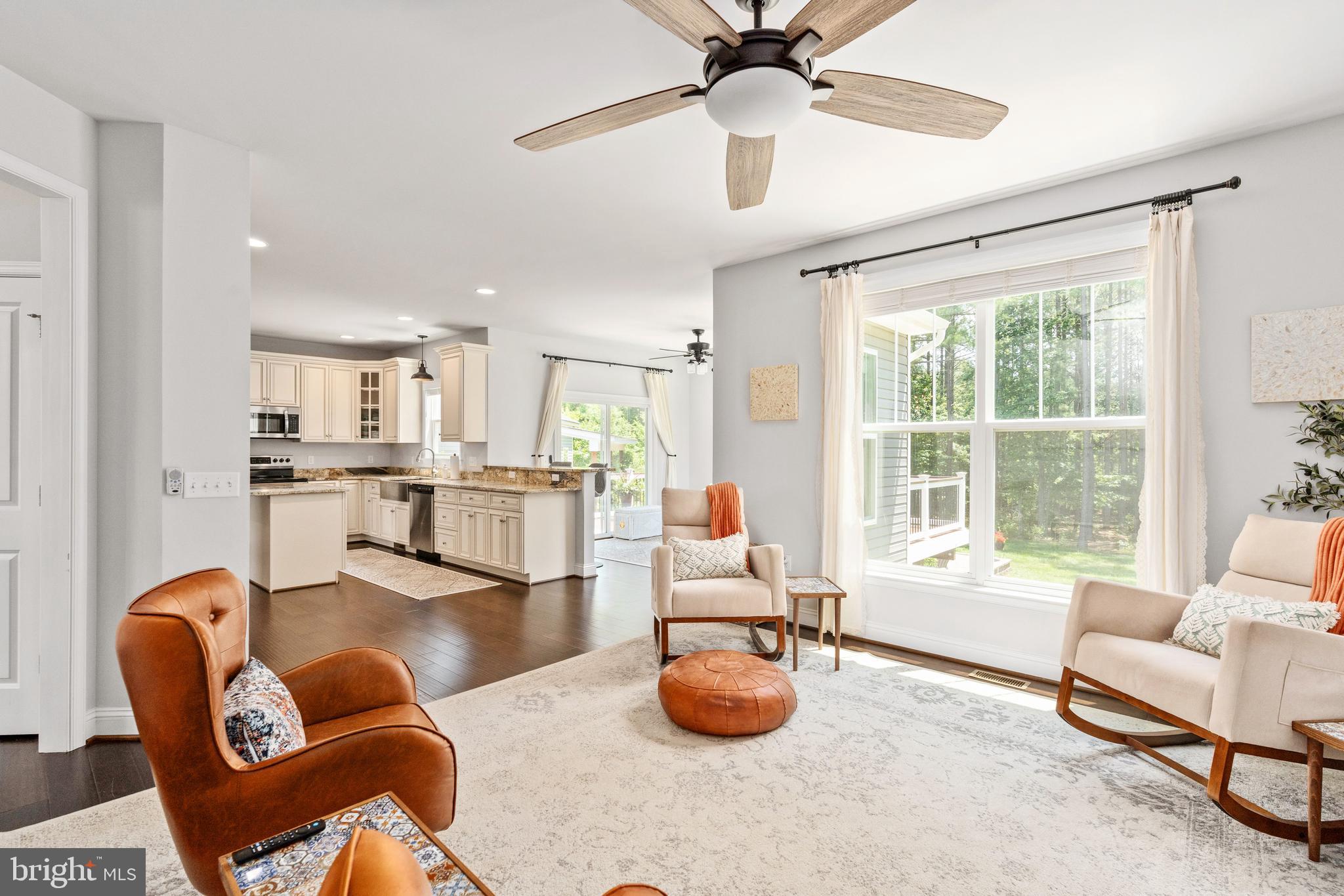 4909 DORCHESTER COURT