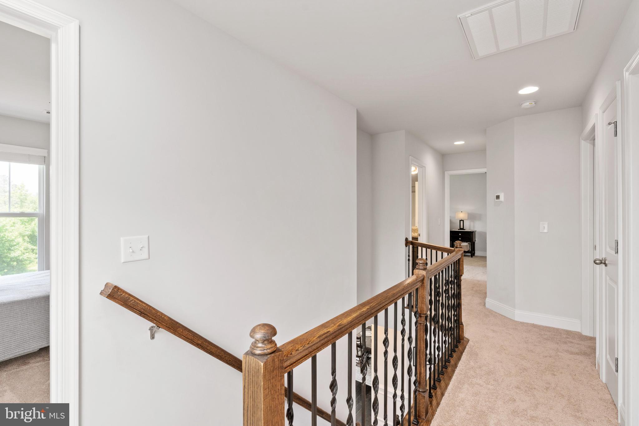 4909 DORCHESTER COURT