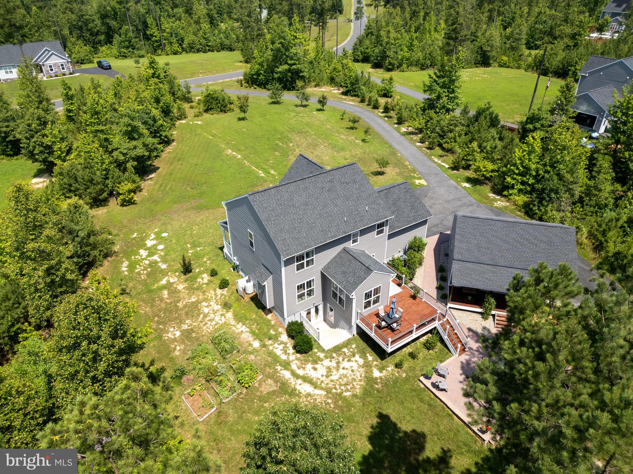 4909 DORCHESTER COURT