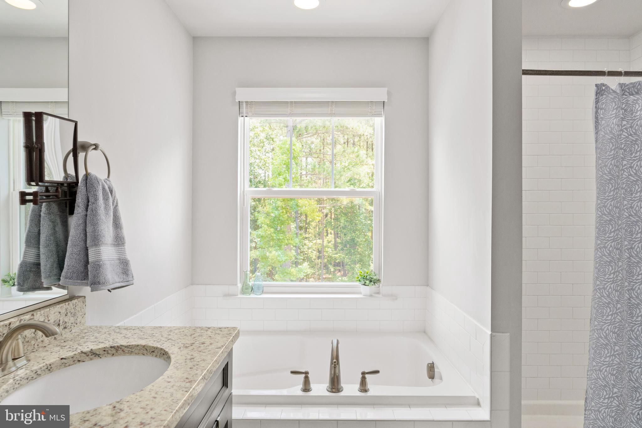 4909 DORCHESTER COURT