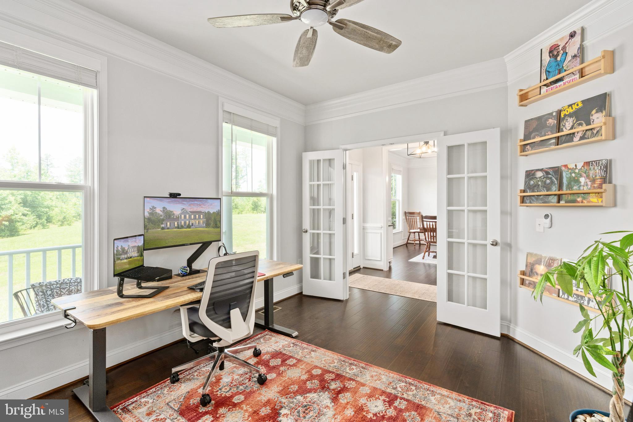 4909 DORCHESTER COURT