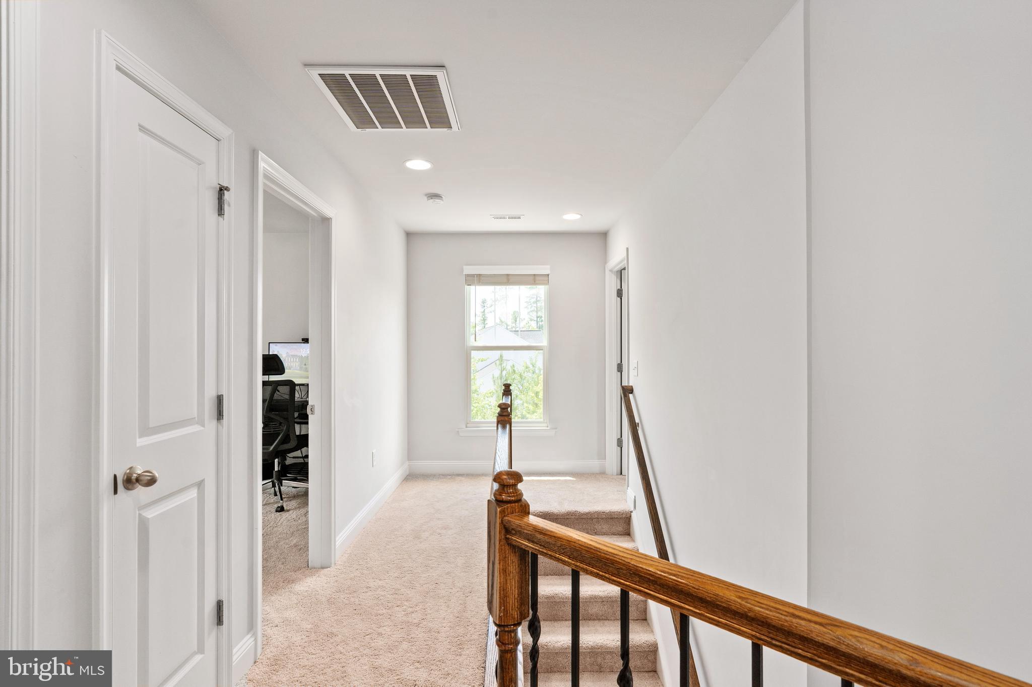 4909 DORCHESTER COURT