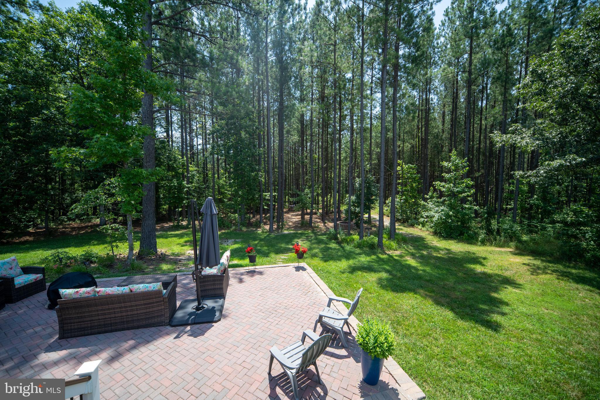 4909 DORCHESTER COURT