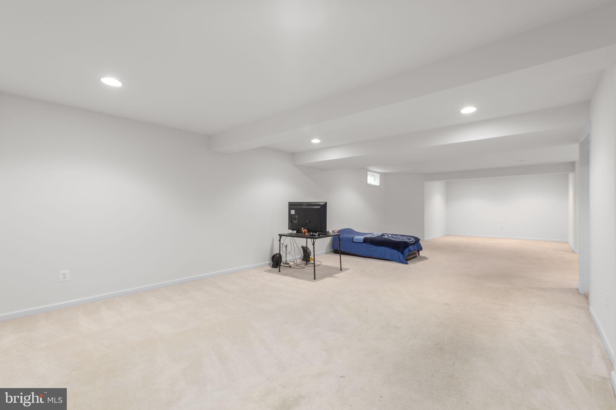 9601 Hazelbrook Ct