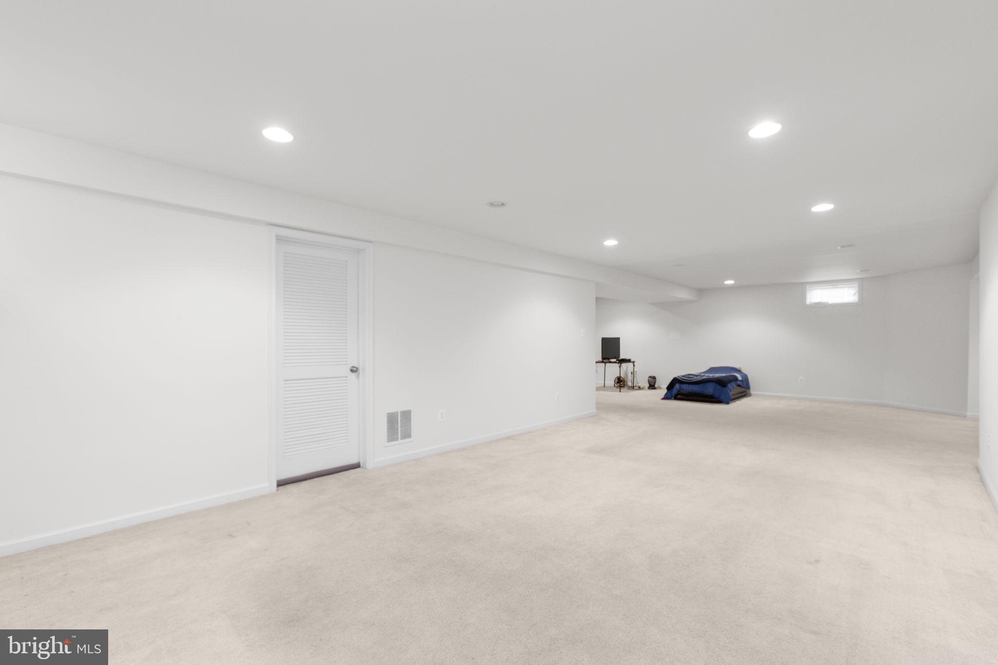 9601 Hazelbrook Ct