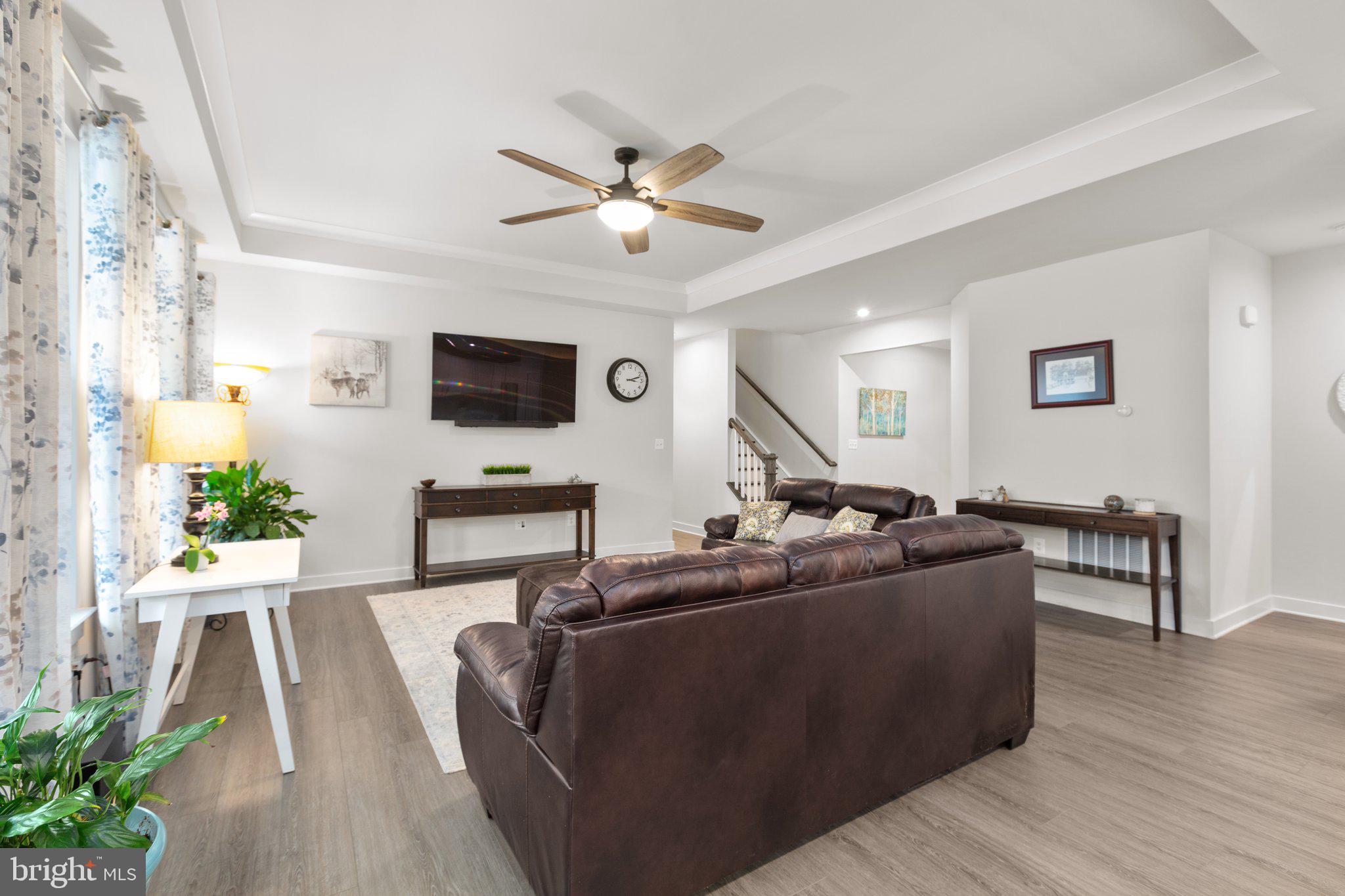 5008 Birch Leaf Cir