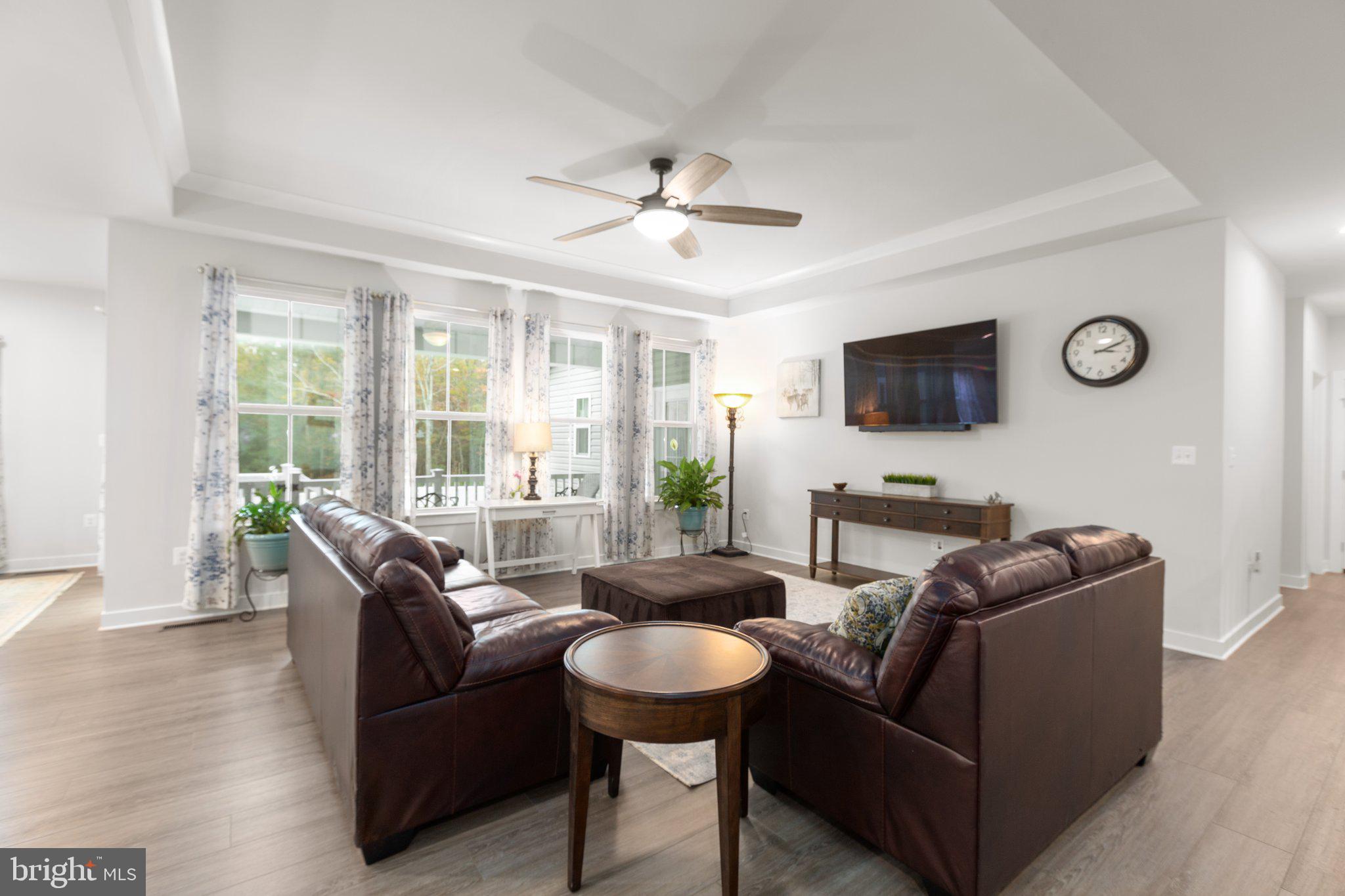 5008 Birch Leaf Cir