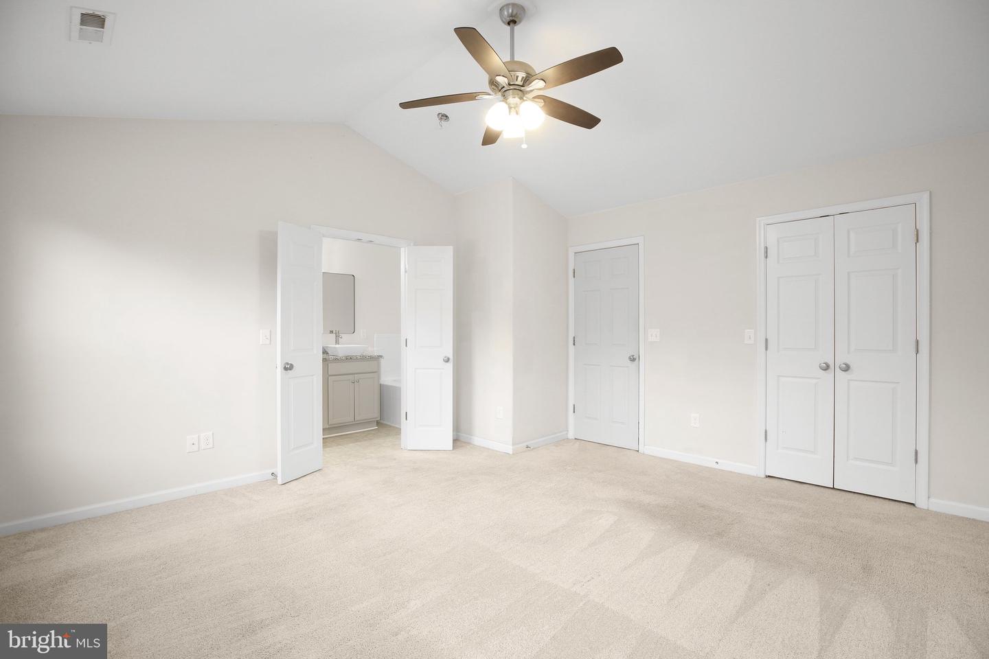 7716 Pilgrim Ln
