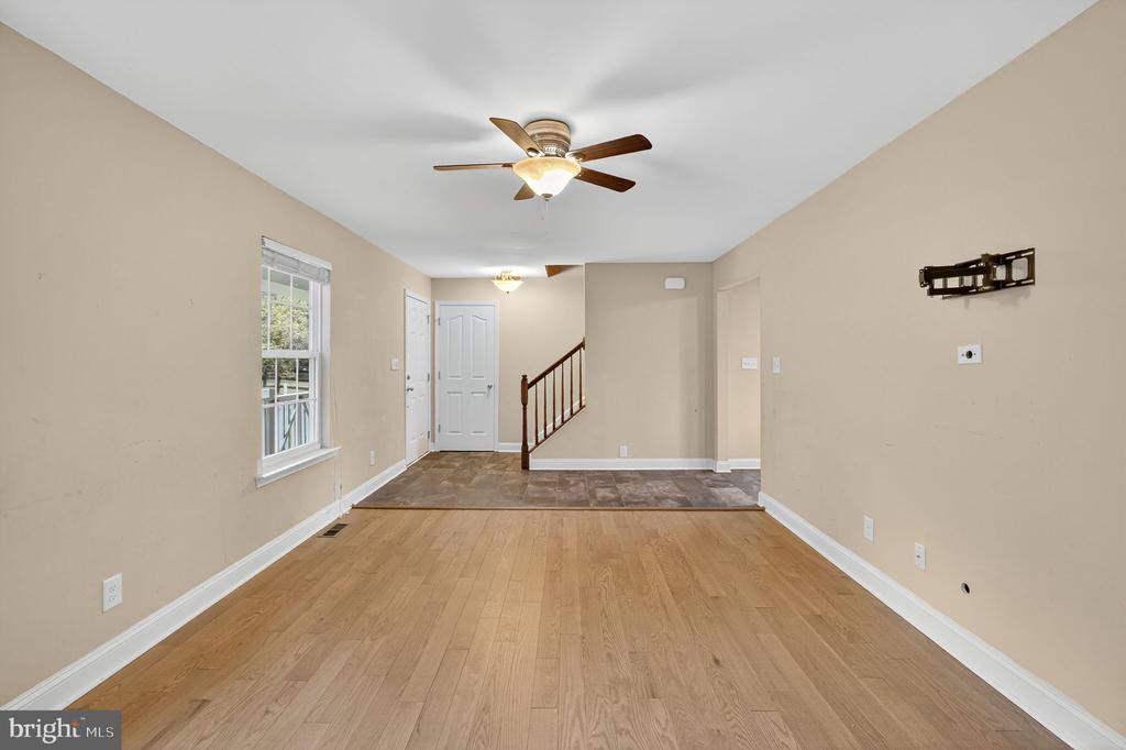 7841 PANIER ROAD