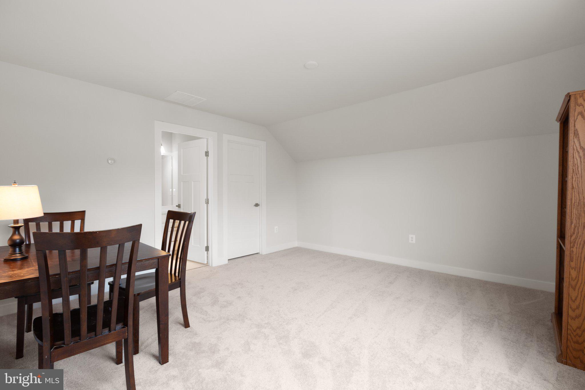 5008 BIRCH LEAF CIRCLE