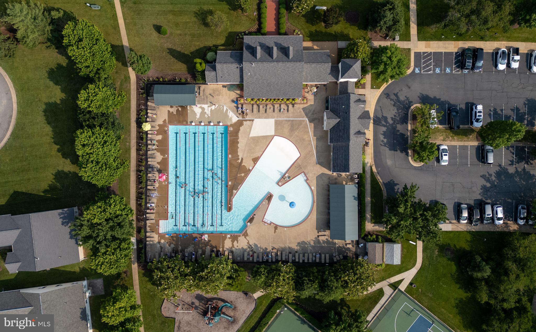 11211 SILVERSMITH LANE