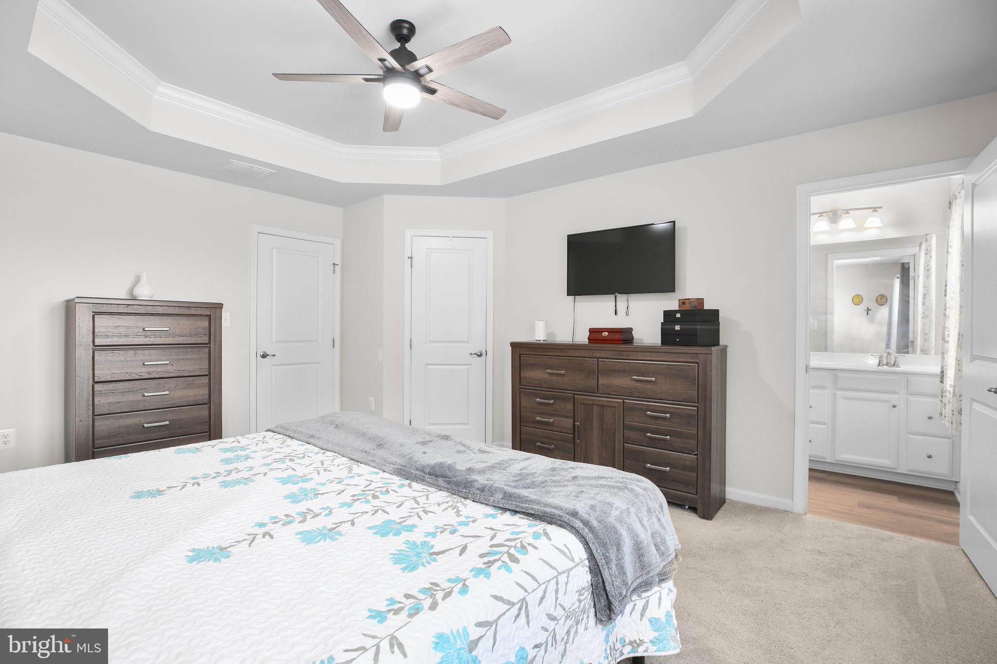 8611 UPTON LANE