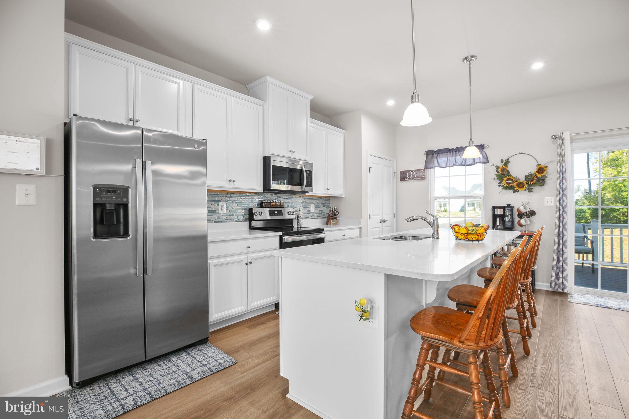 8611 UPTON LANE