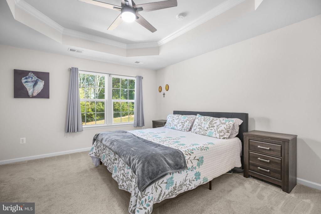 8611 UPTON LANE