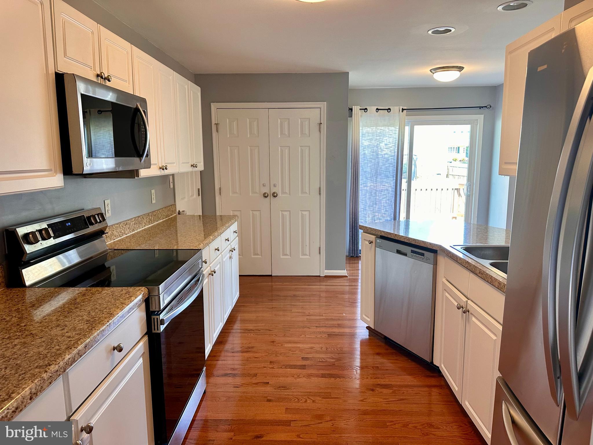 6114 THREE CEDARS LANE