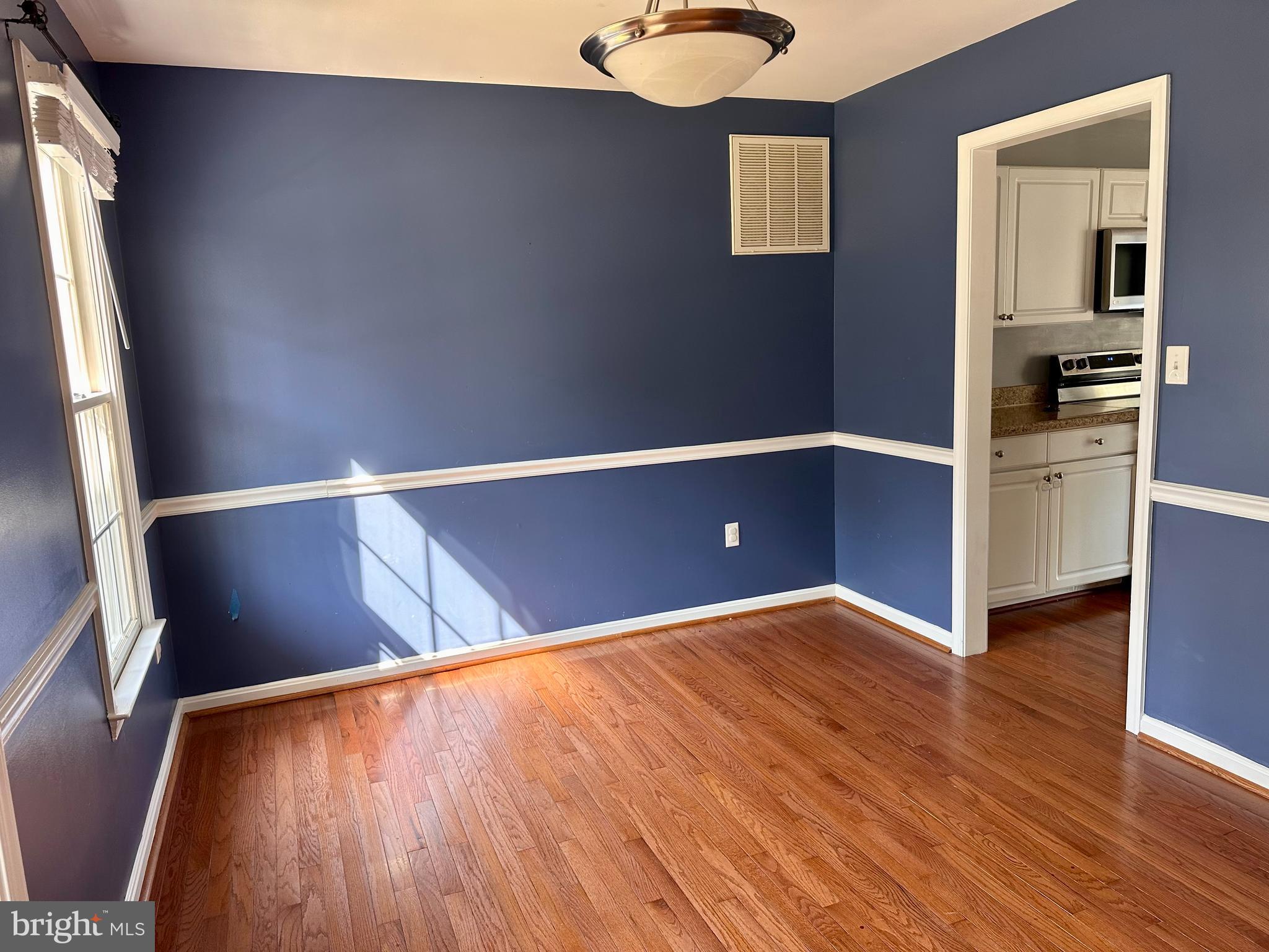 6114 THREE CEDARS LANE