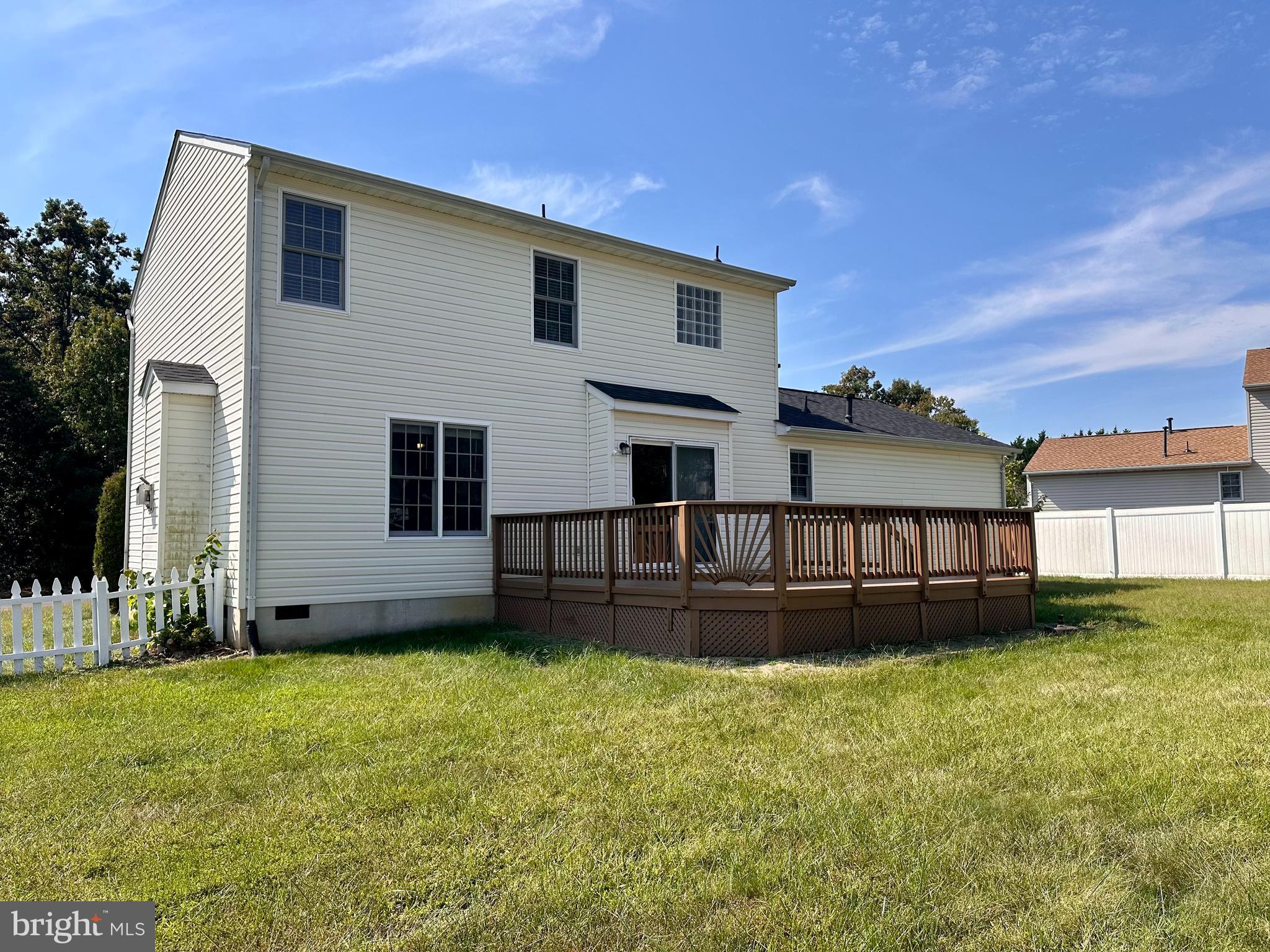 6114 THREE CEDARS LANE