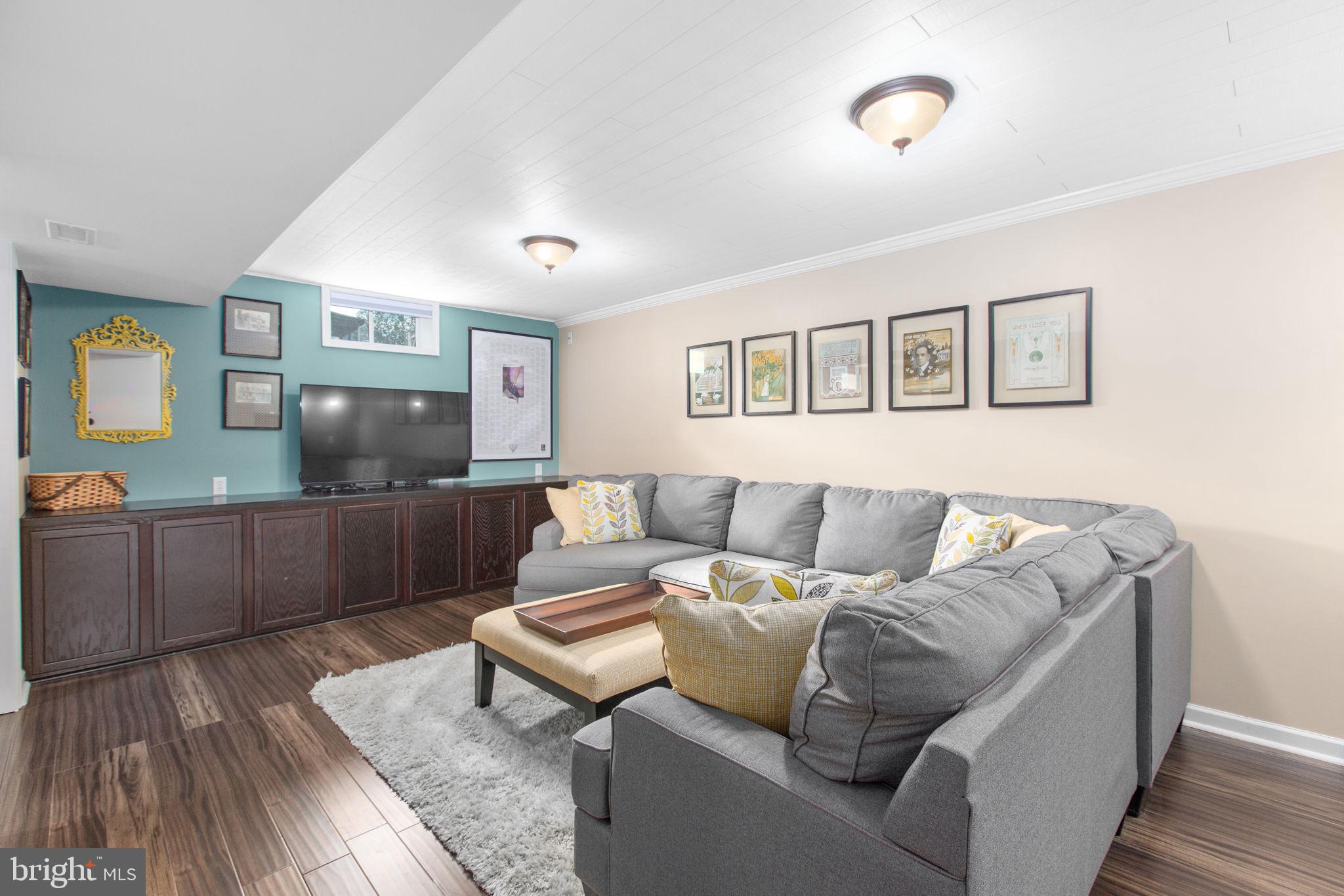 6105 SALISBURY DRIVE